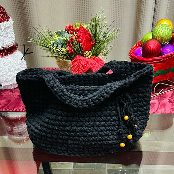 Cute black crochet handmade tote bag - Picture 1 of 4